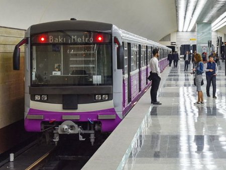 Bakıda bu gün axşamdan metro bağlanır?