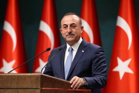 Mövlud Çavuşoğlu: “Vəziyyət belə davam edə bilməz”