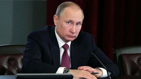 Putin Təhlükəsizlik Şurası ilə Qarabağ məsələsini müzakirə etdi