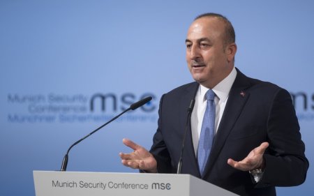 Çavuşoğlu: "Türkiyə və Rusiya birlikdə eyni missiyanı yerinə yetirəcək"