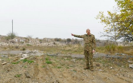 İlham Əliyev: "Kimin döyüşkən xalq olduğunu göstərdik"