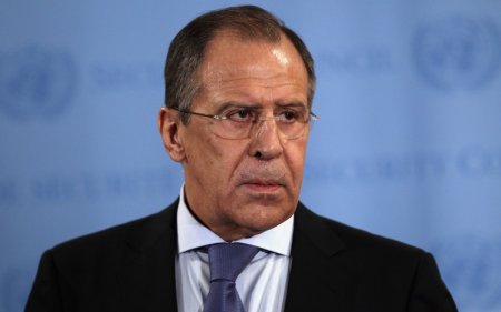 Lavrov: “Üç liderin Qarabağla bağlı bəyanatını şübhə altına almaq cəhdləri qəbuledilməzdir”