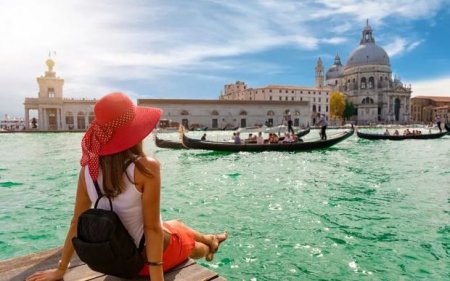 İtaliya sərhədlərini turistlərə açacağı tarixi və şərtləri açıqladı