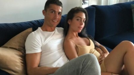 Ronaldunun sevgilisi onun gələcək karyerasına aydınlıq gətirib