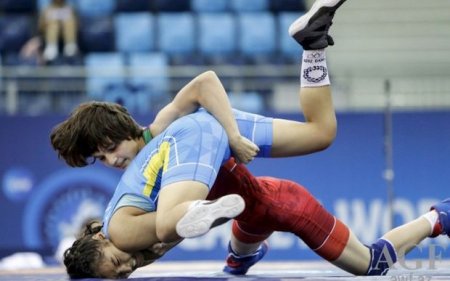 Güləşçilərimiz dünya çempionatında səkkiz medal qazandı