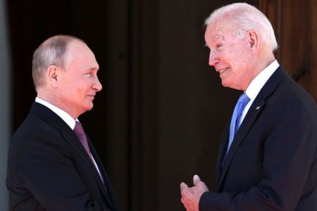 Putin və Bayden: Müharibə ehtimalını azaldan görüş - ŞƏRH