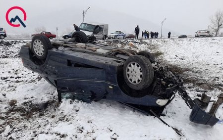 Qaxda ağır qəza, ölən və yaralananlar var - Fotolar