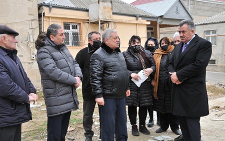 Xırdalanda partlayış olan binanın sakinləri ilə görüş keçirildi