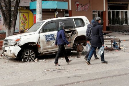 ATƏT Ukraynadakı müşahidəçilərini azad etməyə çalışır