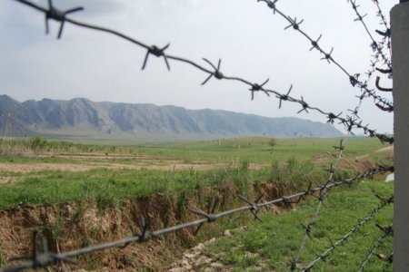 Ermənistan odla oynayır: Bakı sərhədləri təkbaşına dəqiqləşdirmək istəsə, İrəvan yalvarmalı olacaq...