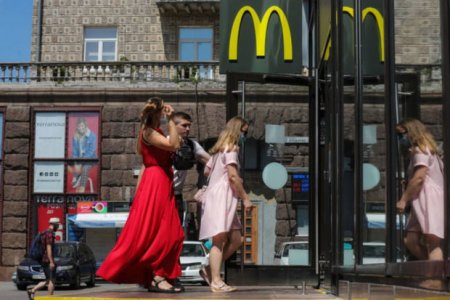 “McDonald's” avqustda Ukraynada yenidən faəliyyətini bərpa edə bilər