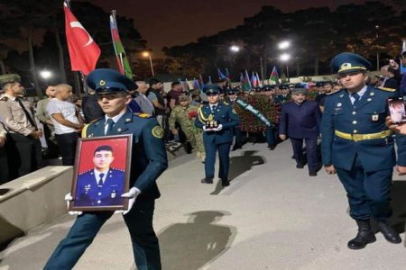 Şəhid kapitan Fərid Mehbalıyev İkinci Şəhidlər Xiyabanında dəfn olundu - FOTO/VİDEO