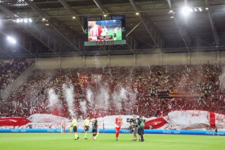 UEFA “Qarabağ”la oyundakı hadisələrə görə “Frayburq”u cərimələyib