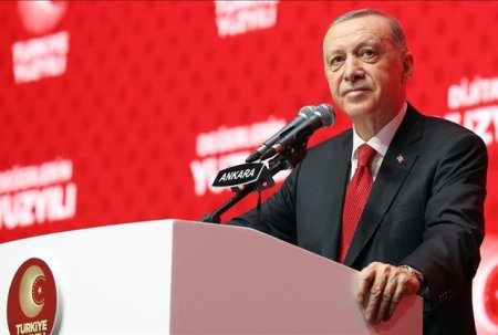 Ərdoğan: “Yeni Konstitusiyanın qəbulu ilk hədəflərimizdən biridir”