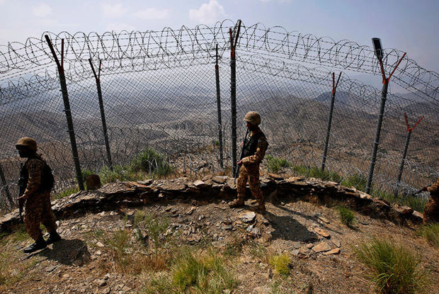 Pakistan-Əfqanıstan sərhədində atışma baş verib