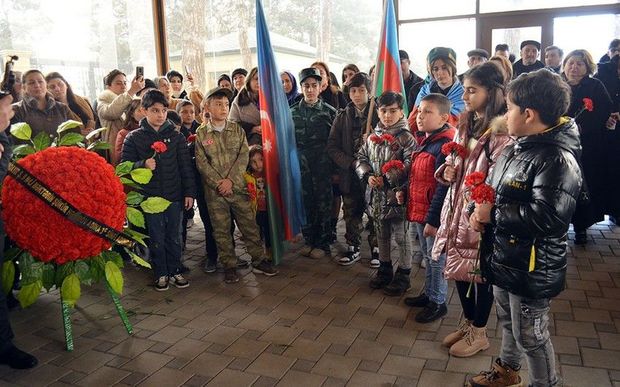 Milli Qəhrəman Şükür Həmidovun anım mərasimi keçirilib - FOTO