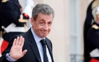 Parisdə keçmiş prezident Sarkoziyə qarşı yeni məhkəmə prosesi başlayıb